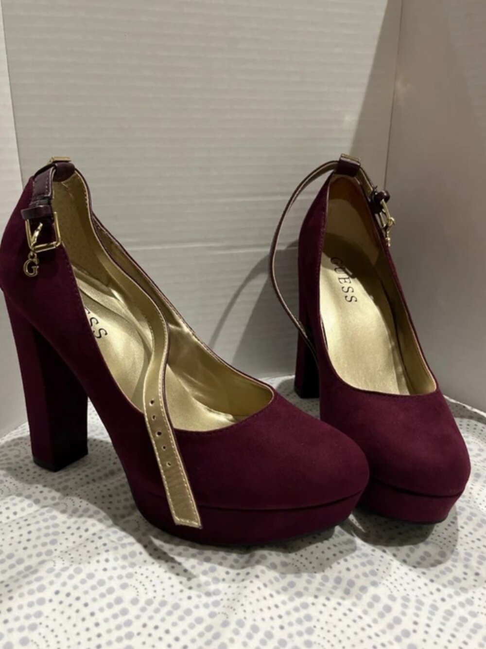GUESS Heels